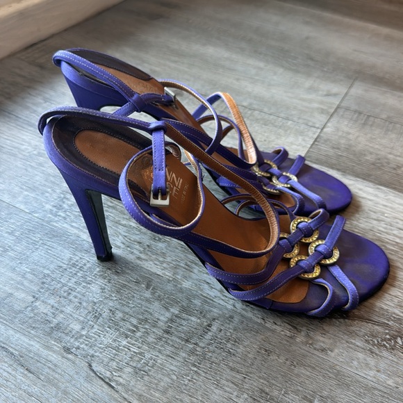 Vintage Versace Purple Strappy Heels - Picture 3 of 6